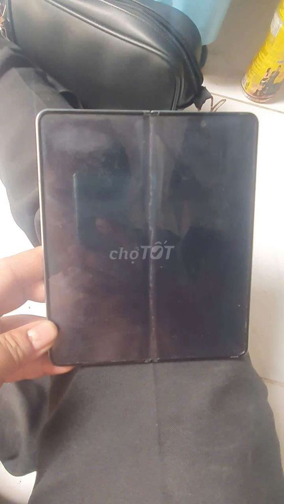 Samsung Galaxy Z Fold. Mua bán Điện thoại tại Quận Bình Tân Tp Hồ Chí Minh được đăng bởi mua bán và độ ráp loa kéo TP HCM  hình 1