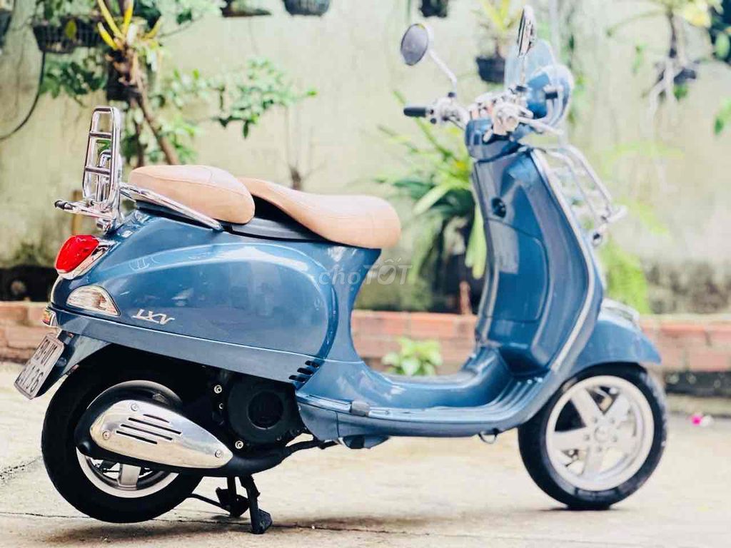 Piaggio Vespa LXV 125CC 2014 Xanh. Mua bán Xe máy tại Quận 12 Tp Hồ Chí Minh được đăng bởi Ta Thanh Thai hình 2