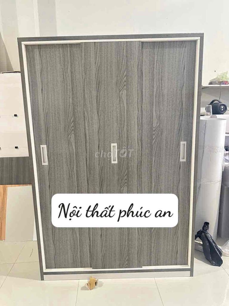 tủ 3 cánh lùa có hộc kéo âm 180cm