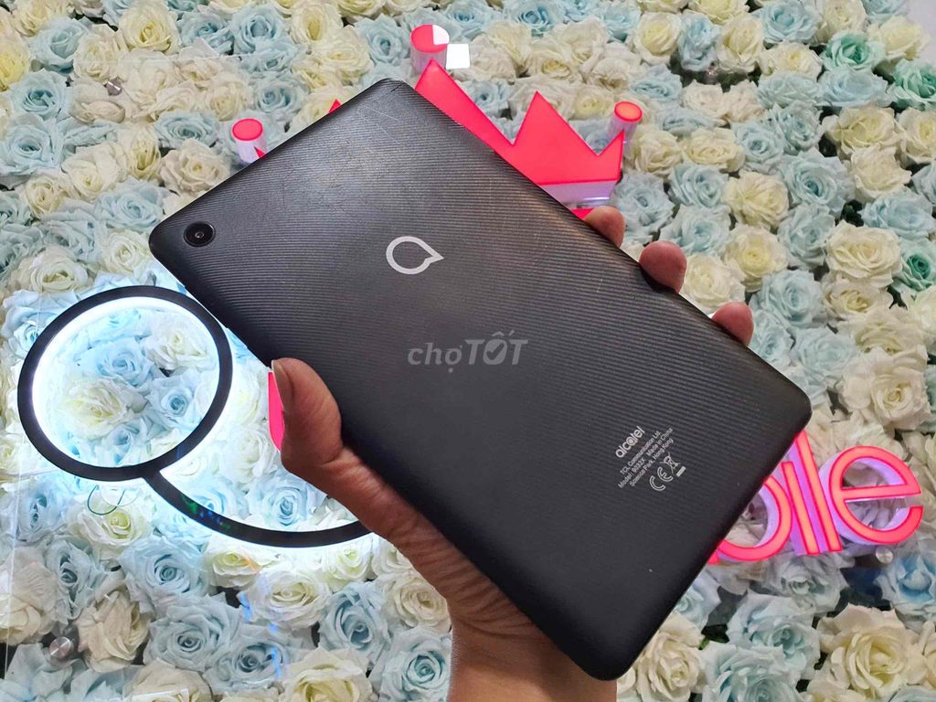 Máy tính bảng Alcatel 3T8 2/32