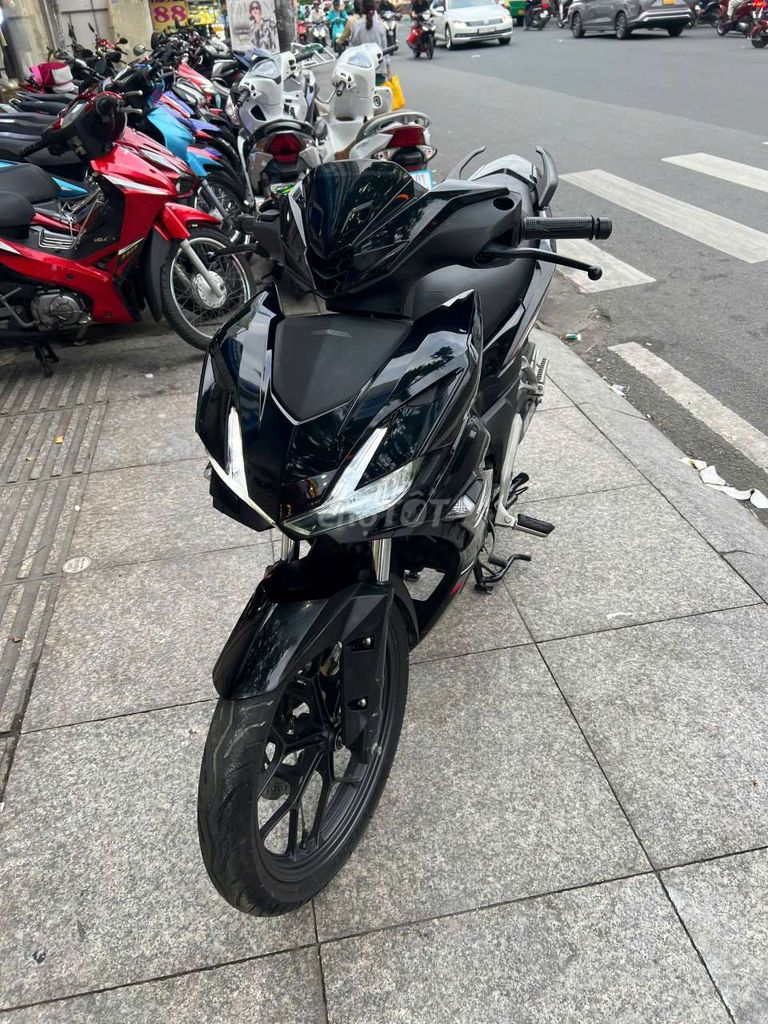 Honda winner v3 2022 mới 90% bstp chính chủ