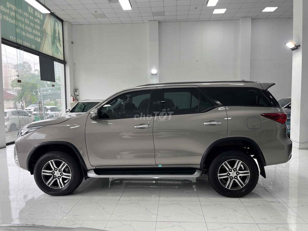 Toyota Fortuner 2022 2.4 4x2 AT - 36000 km. Mua bán Ô tô tại Thành phố Thủ Đức Tp Hồ Chí Minh được đăng bởi Auto Saigon Xe Qua Sử Dụng hình 4