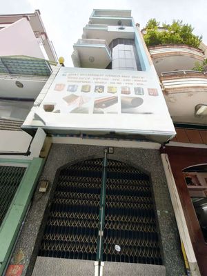 Townhouse 60 m² · 6 bed · Đường Trần Quý