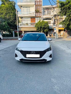 Hyundai Accent 2023 - 40000 km