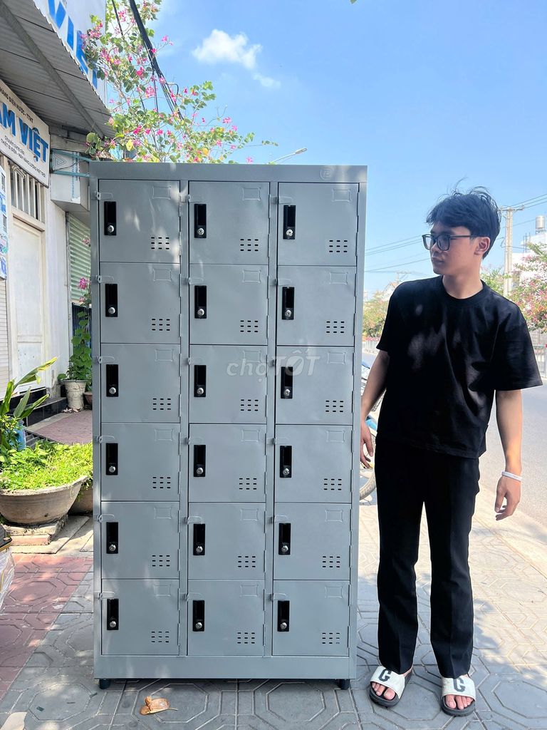 Tủ hồ sơ l0Cker cao cấp dày dặn - Tủ locker 18 cửa