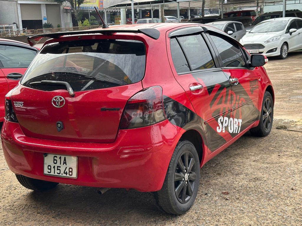 Toyota Yaris Đỏ 5 chỗ Số sàn. Mua bán Ô tô tại Huyện Long Thành Đồng Nai được đăng bởi huynh van hoa hình 9
