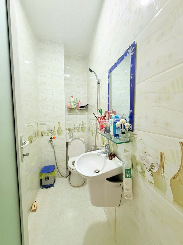 Bán nhà MT KD DC7, Tây Thạnh, Tân Phú 56m2 2,5 tầng 4PN