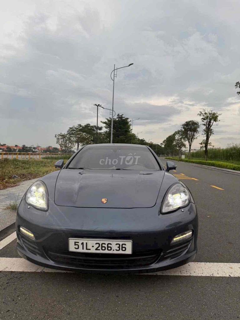 Porsche Cayenne 2010 Turbo - 65000 km. Mua bán Ô tô tại Thành phố Thủ Đức Tp Hồ Chí Minh được đăng bởi Ngọc Tài hình 1