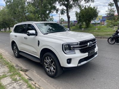 Ford Everest 2023 Titanium+ 2.0 AT 4x4 - 35000 km. Mua bán Ô tô tại Thành phố Phan Thiết Bình Thuận được đăng bởi Nhựt