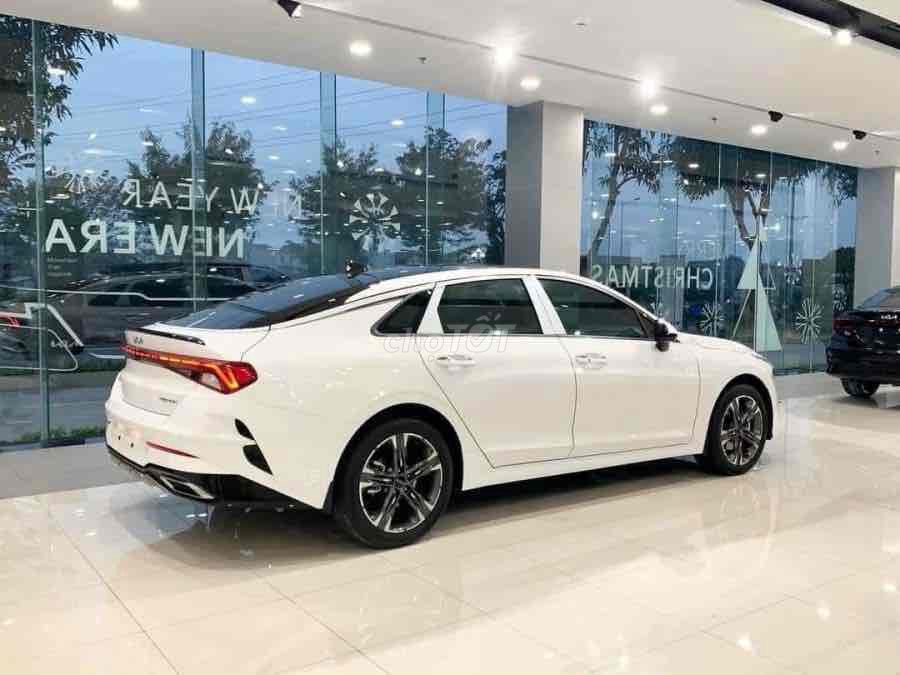 Kia K5 2022 2.0 Premium - 200000 km. Mua bán Ô tô tại Huyện Cư M'gar Đắk Lắk được đăng bởi Nguyễn Huệ Hồng hình 4