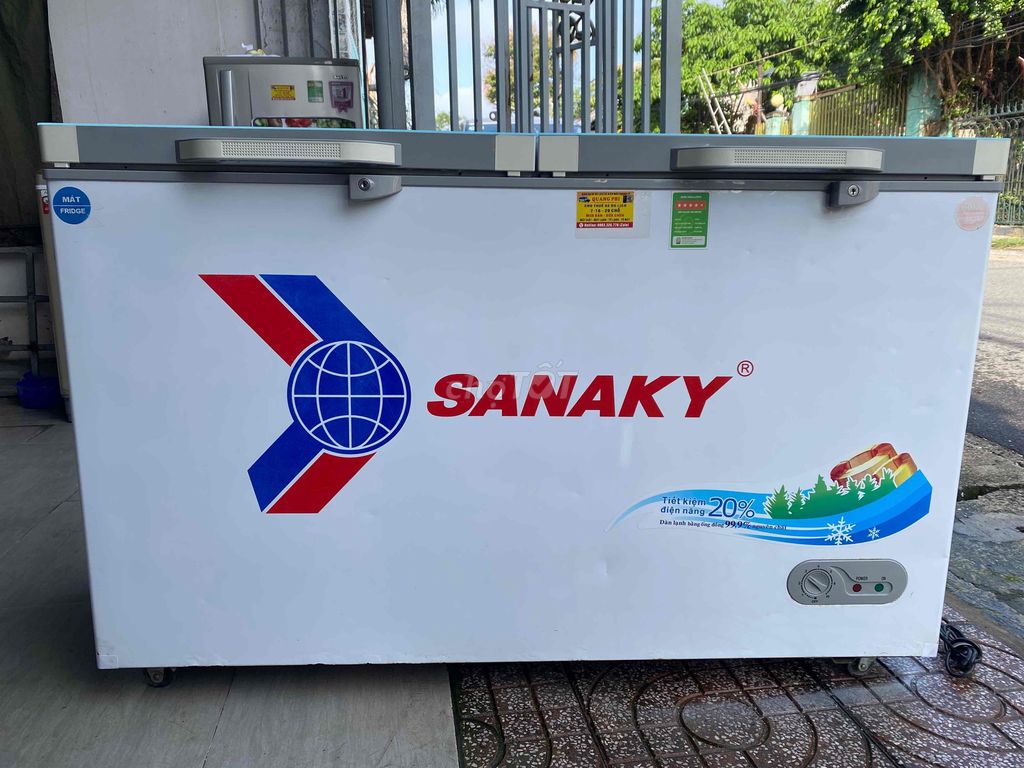 Tủ đông mát Sanaky 280 lít kính cường lực đẹp 98%