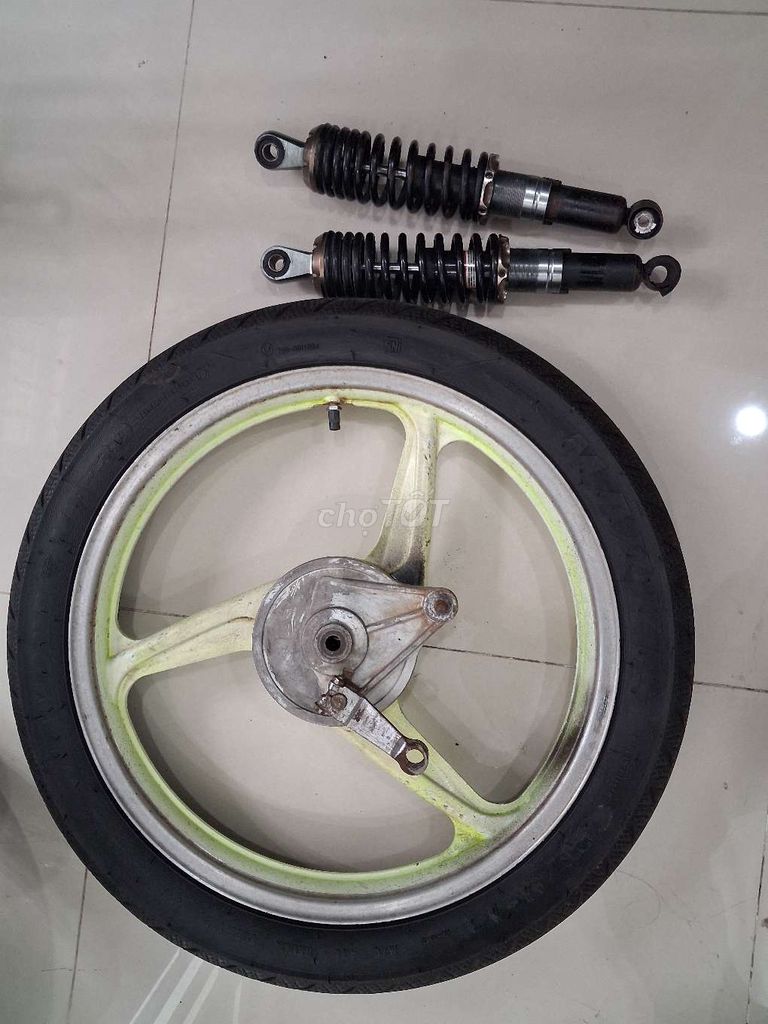 Bánh cặp mâm trước sau và cặp phuộc, dream wave... Mua bán Phụ tùng xe tại Quận 12 Tp Hồ Chí Minh được đăng bởi Phát Lộc 68 hình 8