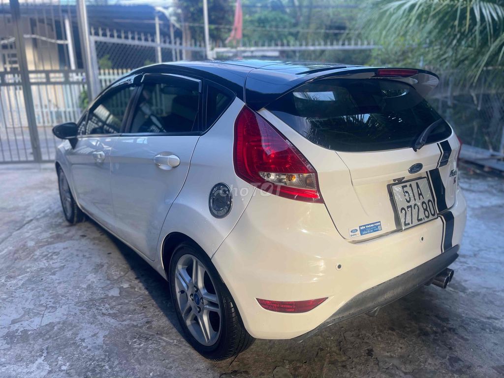 Ford Fiesta 2011 1.6 AT Hatchback - 95000 km. Mua bán Ô tô tại Quận Thốt Nốt Cần Thơ được đăng bởi aha hình 6