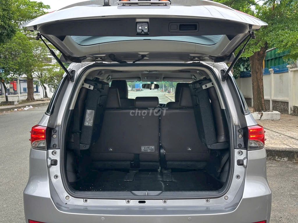TOYOTA FORTUNER 2.4G AT DIESEL. Mua bán Ô tô tại Thành phố Biên Hòa Đồng Nai được đăng bởi Lạc Gia hình 9