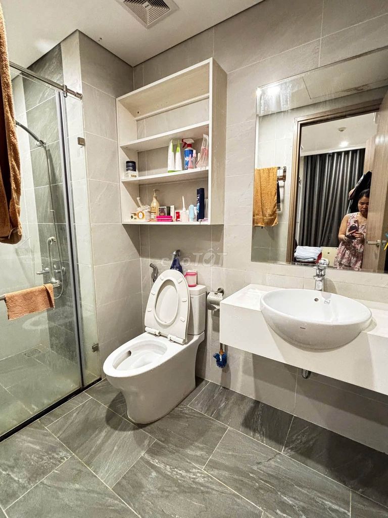 Продам 2-комнатную полностью меблированную квартиру Vinhomes Smart City 55 м2