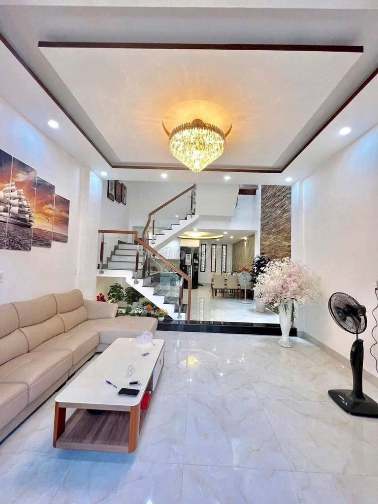 Nhà 3 tầng 3pn 4wc mt an hải
