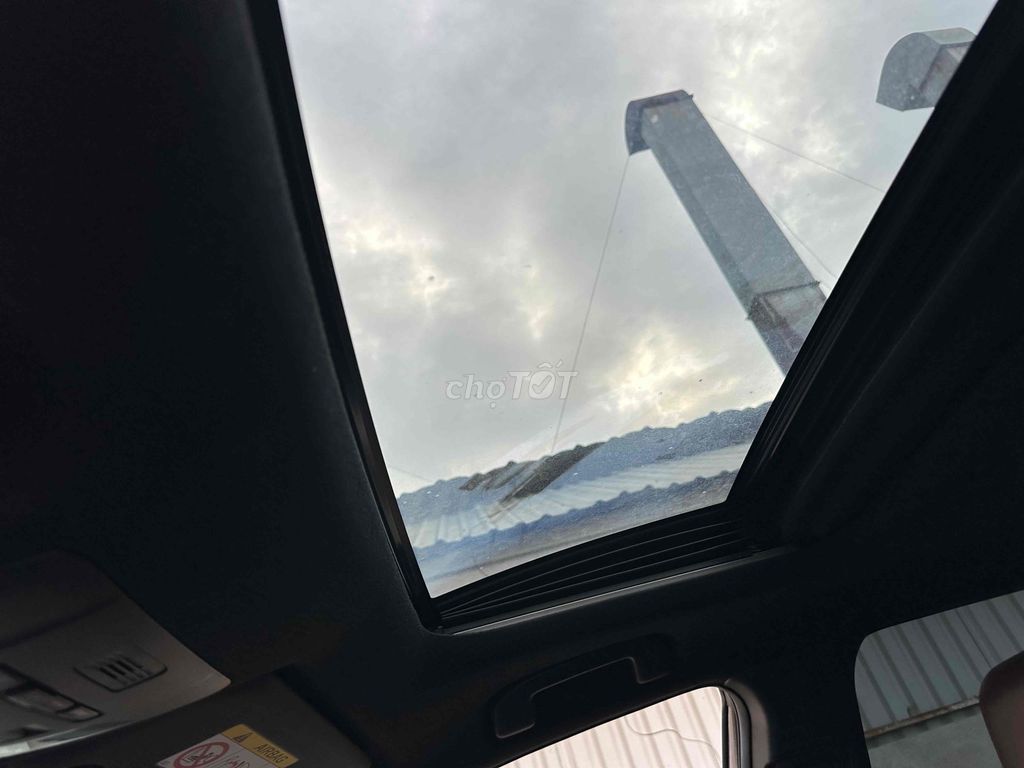 Toyota Corolla Cross 2022 Hybrid 24500 km. Mua bán Ô tô tại Quận Bình Thạnh Tp Hồ Chí Minh được đăng bởi phuongneo hình 6