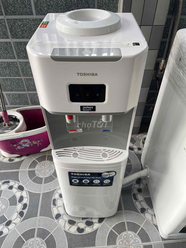 Máy nước nóng lạnh Toshiba Trắng Inox. Mua bán Bếp, lò, đồ điện nhà bếp tại Quận Cái Răng Cần Thơ được đăng bởi Tiến hình 1