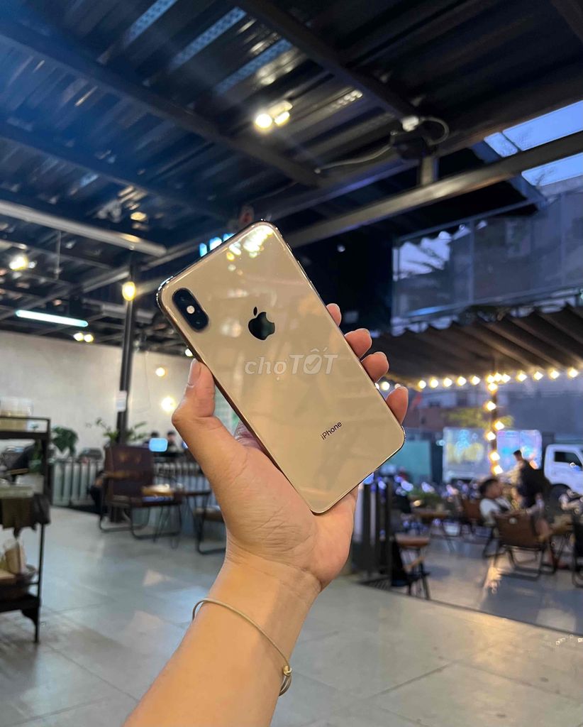 iPhone XS Max 256GB Vàng ở Quận 9