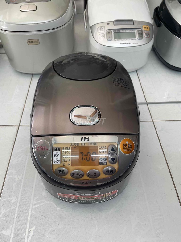 Nồi cơm điện Zojirushi 1 lít Cao tần IH 2016 Xám. Mua bán Bếp, lò, đồ điện nhà bếp tại Quận 6 Tp Hồ Chí Minh được đăng bởi lê hùng hình 1