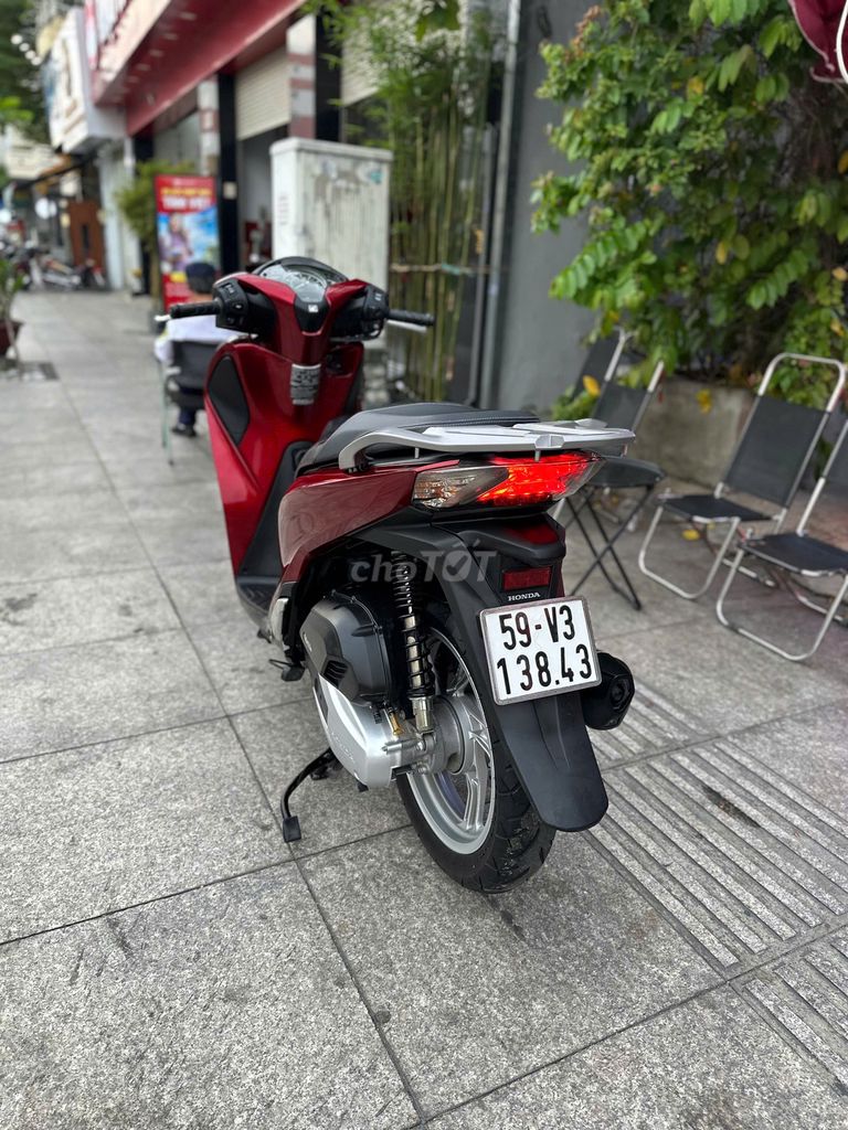 Honda SH 125i ABS 2019 Đỏ 11000 km. Mua bán Xe máy tại Quận Tân Phú Tp Hồ Chí Minh được đăng bởi VÕ MINH HẬU hình 18