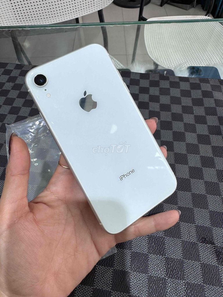 iphone XR mất face. Mua bán Điện thoại tại Quận Thanh Khê Đà Nẵng được đăng bởi Hiền hình 1