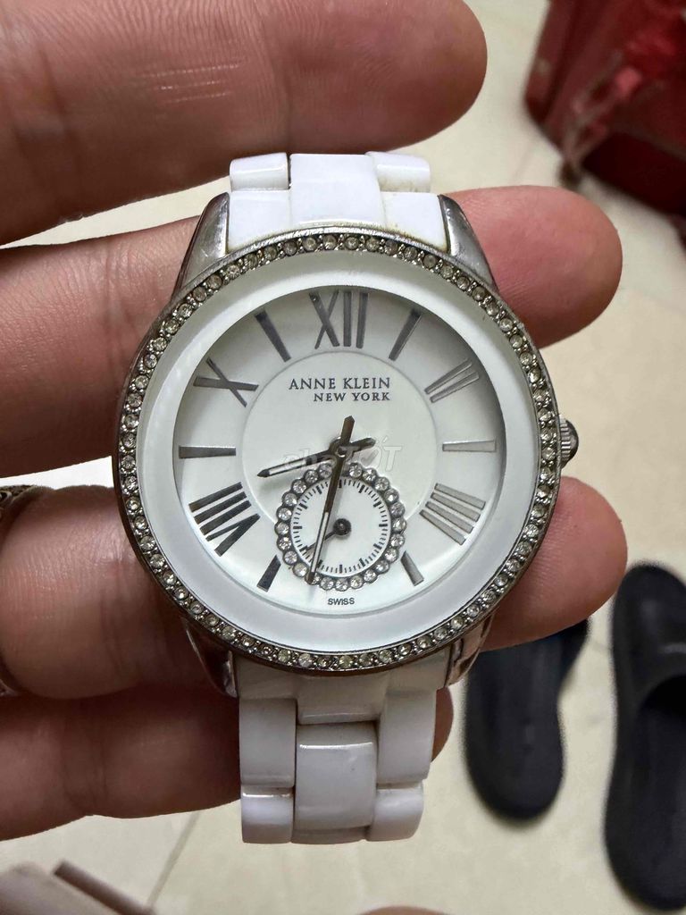 Đồng hồ Anne Klein Nữ Gốm sứ Trắng. Mua bán Đồng hồ tại Quận Hoàn Kiếm Hà Nội được đăng bởi boy mua thu hình 1