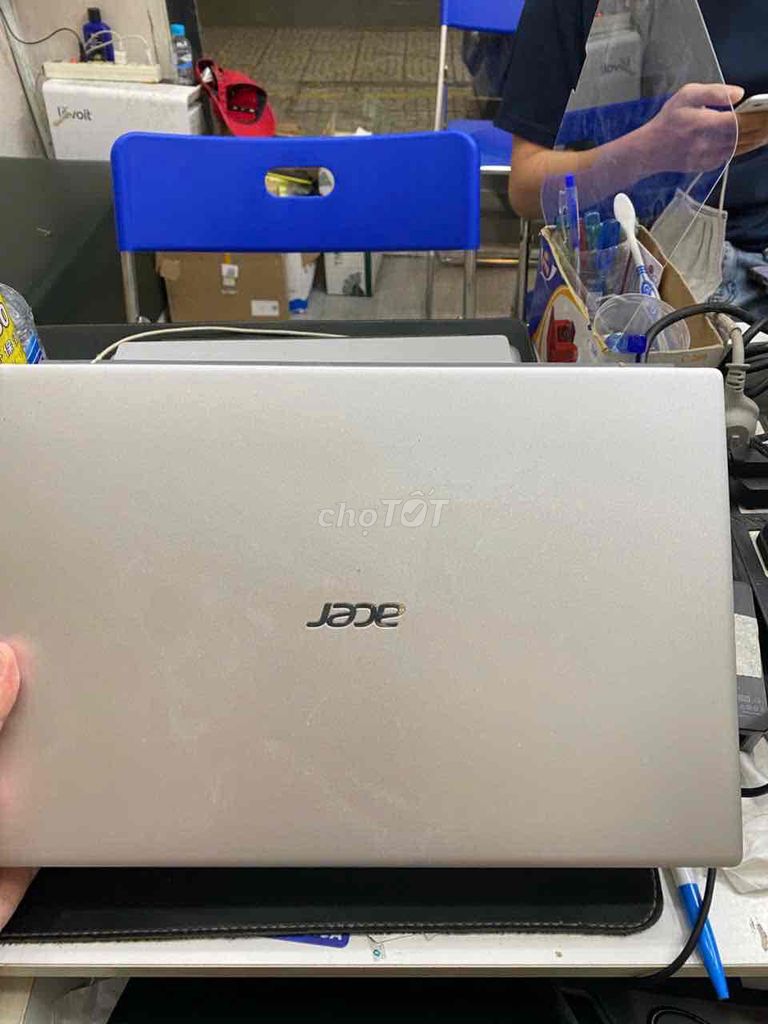 Acer Swift SF31451 i5 16GB/512GB Bạc Có sạc. Mua bán Laptop tại Quận 3 Tp Hồ Chí Minh được đăng bởi Tuấn Nguyễn hình 1