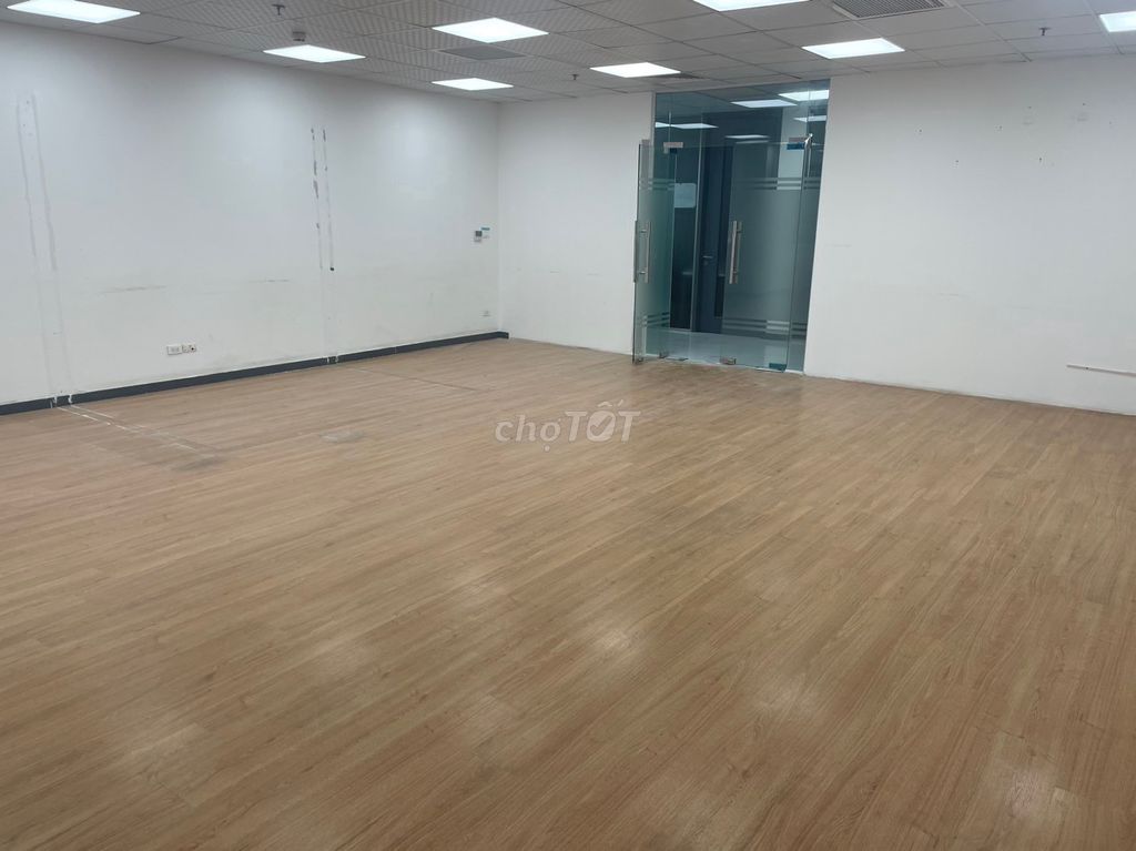 BÁN SÀN THƯƠNG MẠI LÀM CTY VĂN PHÒNG 60M2 GIÁ 2.65 TỶ