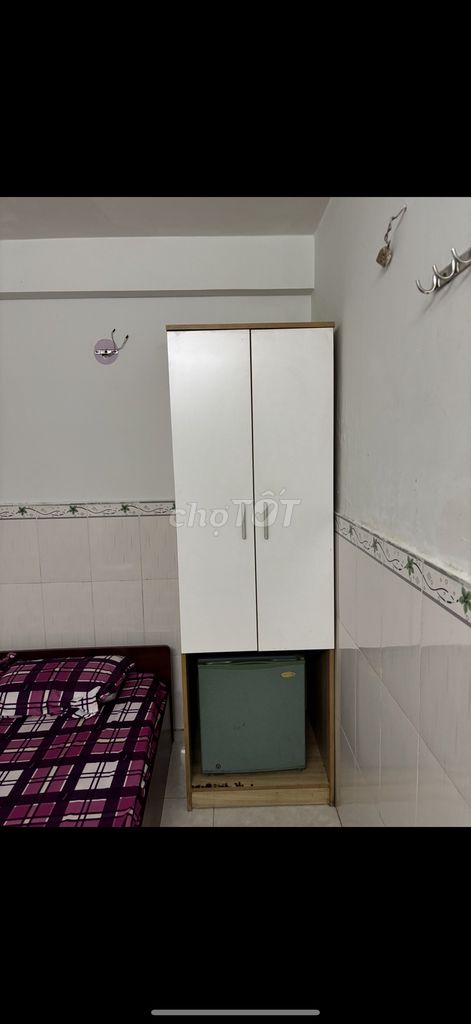 TỦ, GIƯỜNG THANH LÝ. Mua bán Giường, chăn ga gối nệm tại Quận 10 Tp Hồ Chí Minh được đăng bởi PHẠM PHÚ QUỐC hình 1