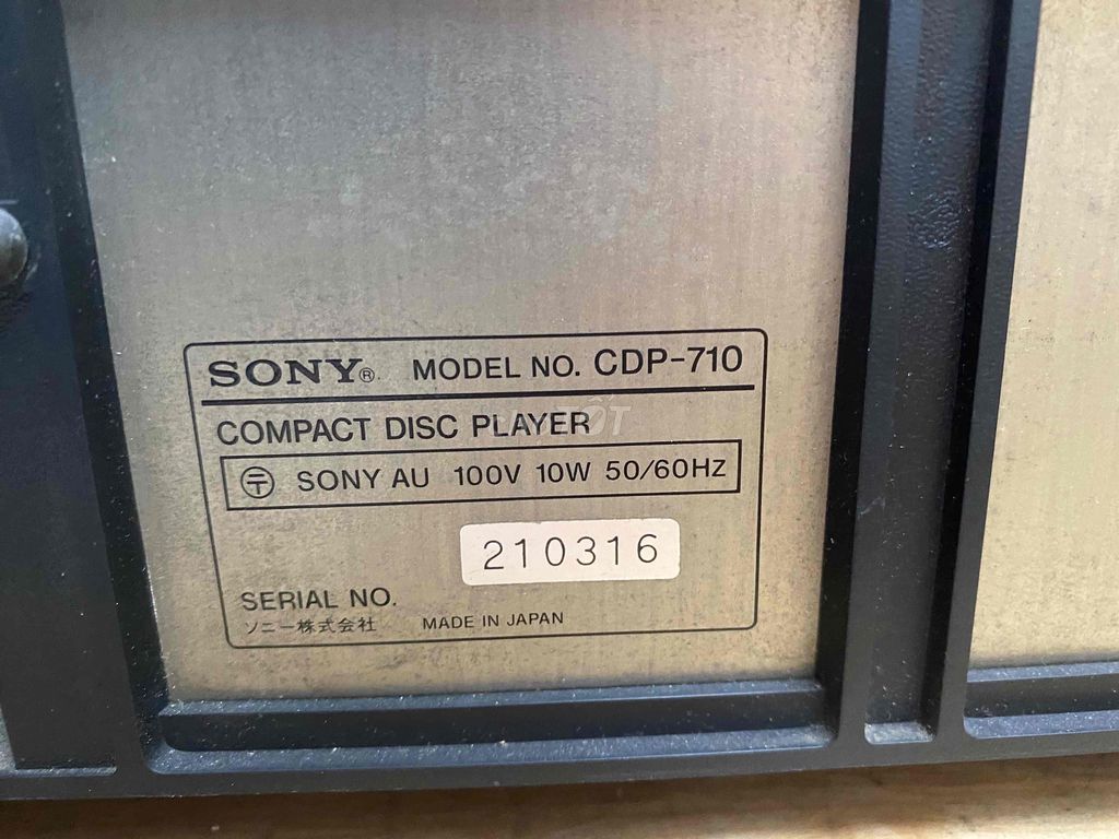 hàng bãi mới về Đầu CD Sony 710 không kén đĩa