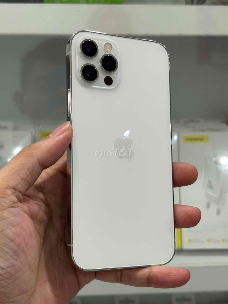 Apple iPhone 12 Pro Bạc A14 Bionic. Mua bán Điện thoại tại Huyện Lấp Vò Đồng Tháp được đăng bởi Trần Toàn hình 1