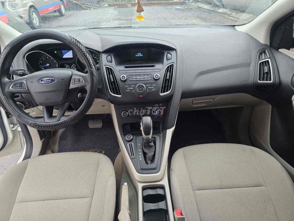Ford Focus Trend 1.5AT 2017 - 28000km. Mua bán Ô tô tại Quận Bình Tân Tp Hồ Chí Minh được đăng bởi Lê Văn hình 9