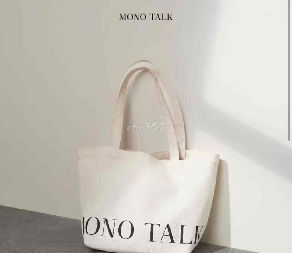 Áo sơ mi Nữ Xanh navy size L, chân váy size L. Mua bán Quần áo tại Quận Hoàn Kiếm Hà Nội được đăng bởi Nhật Giang hình 1
