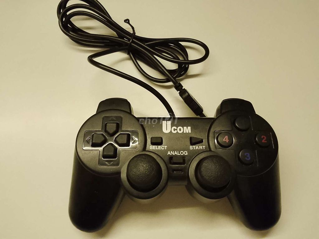 Tay cầm chơi game Ucom Đen Có dây. Mua bán Thiết bị chơi game tại Quận Tân Bình Tp Hồ Chí Minh được đăng bởi Trần Ngọc hình 1
