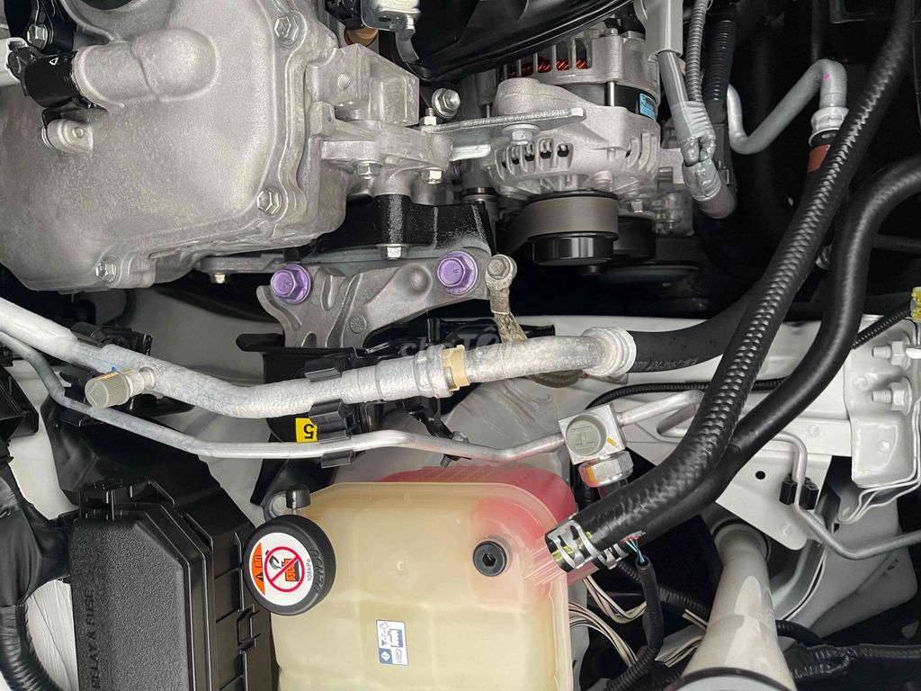 Toyota Corolla Cross 1.8V 2023. Mua bán Ô tô tại Quận Tân Phú Tp Hồ Chí Minh được đăng bởi Lê Tấn Dũ hình 14