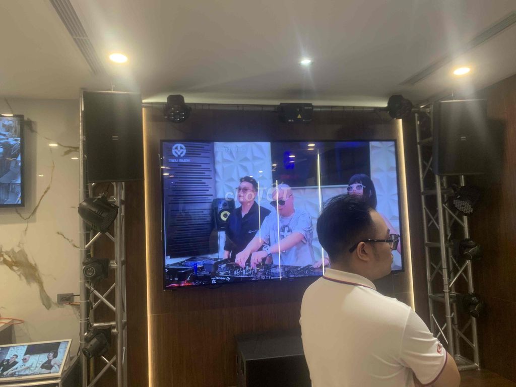 Màn hình tương tác Leader Hub 86 inch HM  4K. Mua bán Phụ kiện (Màn hình, Chuột...) tại Quận Long Biên Hà Nội được đăng bởi innoteck hình 1