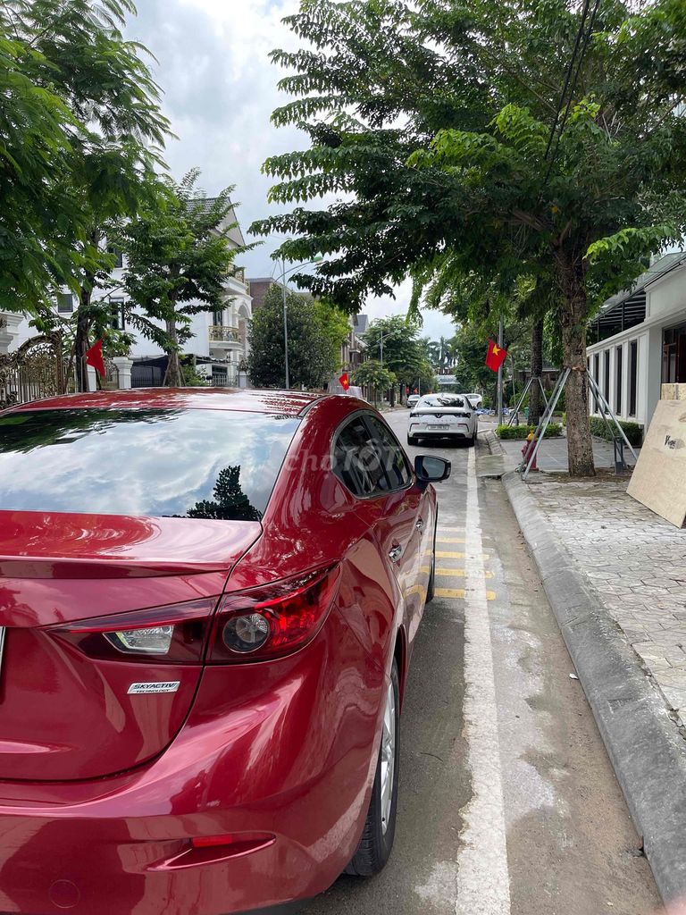 Mazda 3 2015 1.5 AT Hatchback - 900000 km. Mua bán Ô tô tại Thị xã Sơn Tây Hà Nội được đăng bởi Hai hình 11