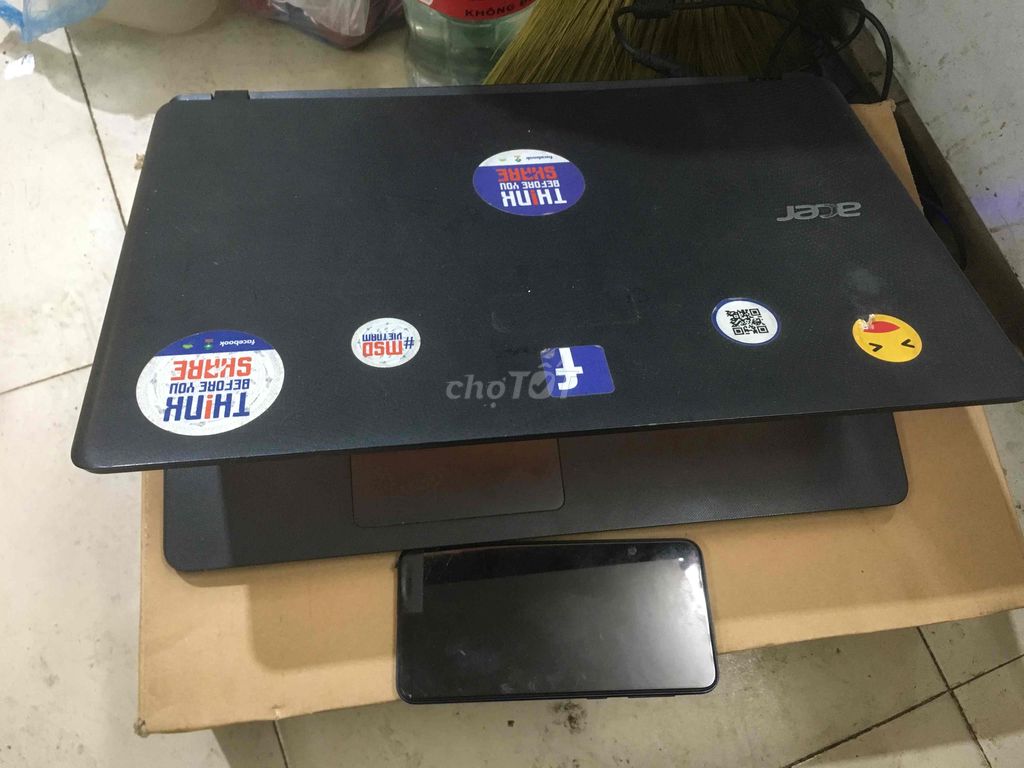 Laptop còn tốt bán cho bạn nào cần