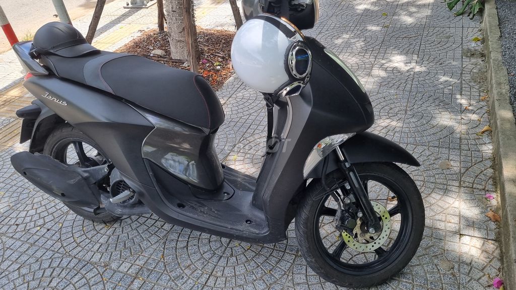 Cần tiền bán gấp. Mua bán Xe máy tại Quận Ngũ Hành Sơn Đà Nẵng được đăng bởi Bui lệ hình 1