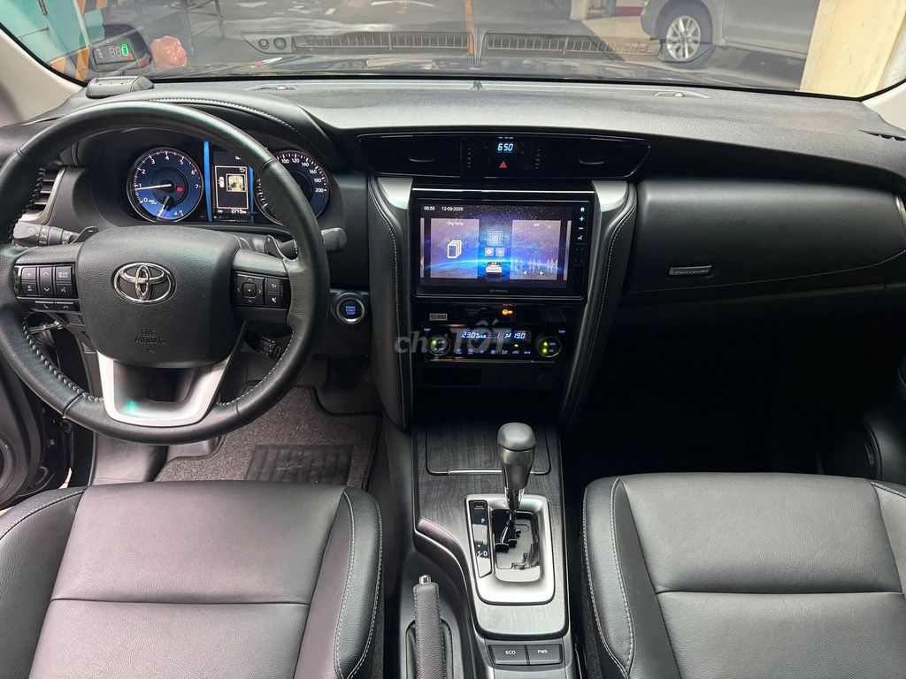 Fortuner 2.7V 4x2 AT 2024  - Đi Lướt 2.700 km. Mua bán Ô tô tại Huyện Hóc Môn Tp Hồ Chí Minh được đăng bởi Vũ Phong Toyota Sure Xe Cũ Chính Hãng hình 7