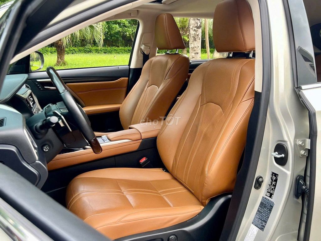 Lexus RX300 2018, giá hợp lý so với cây số ODO. Mua bán Ô tô tại Quận Long Biên Hà Nội được đăng bởi Long Biên Cars hình 6