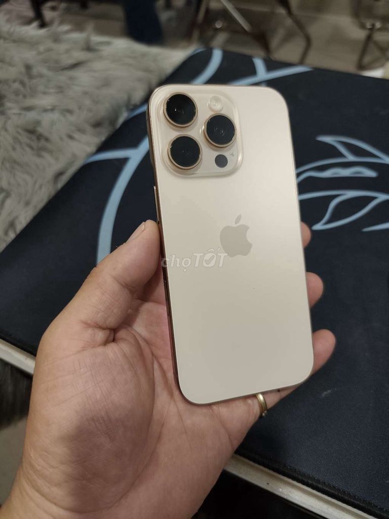 Apple iPhone 16 Pro 256GB Sa mạc Mỹ 99%. Mua bán Điện thoại tại Quận Bình Thạnh Tp Hồ Chí Minh được đăng bởi Hoàng Giang hình 1