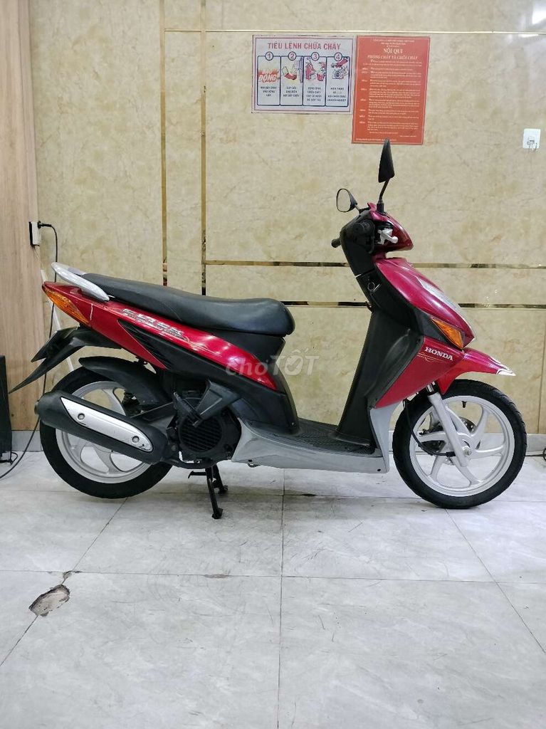 Click Honda 2011 ,Xe Máy Êm Ru Mạnh Mượt. Mua bán Xe máy tại Quận 12 Tp Hồ Chí Minh được đăng bởi Duy Khánh hình 1