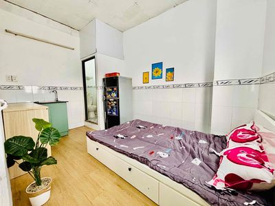 Studio full nt ban công ngay galaxy kinh Dương Vương