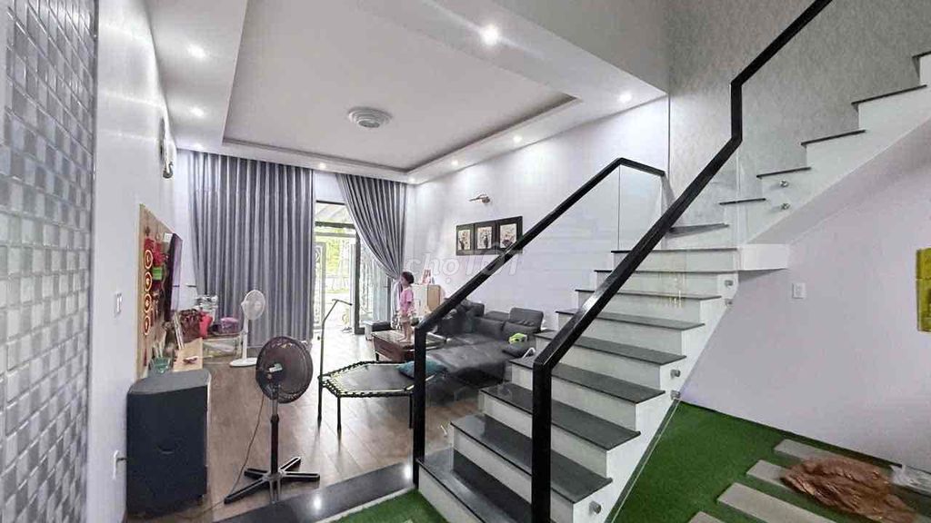 Rent · 3 bd · 100 м² · Quận Ngũ Hành Sơn, ул. Đại An