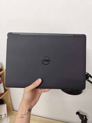 Cần bán Laptop Dell 7470