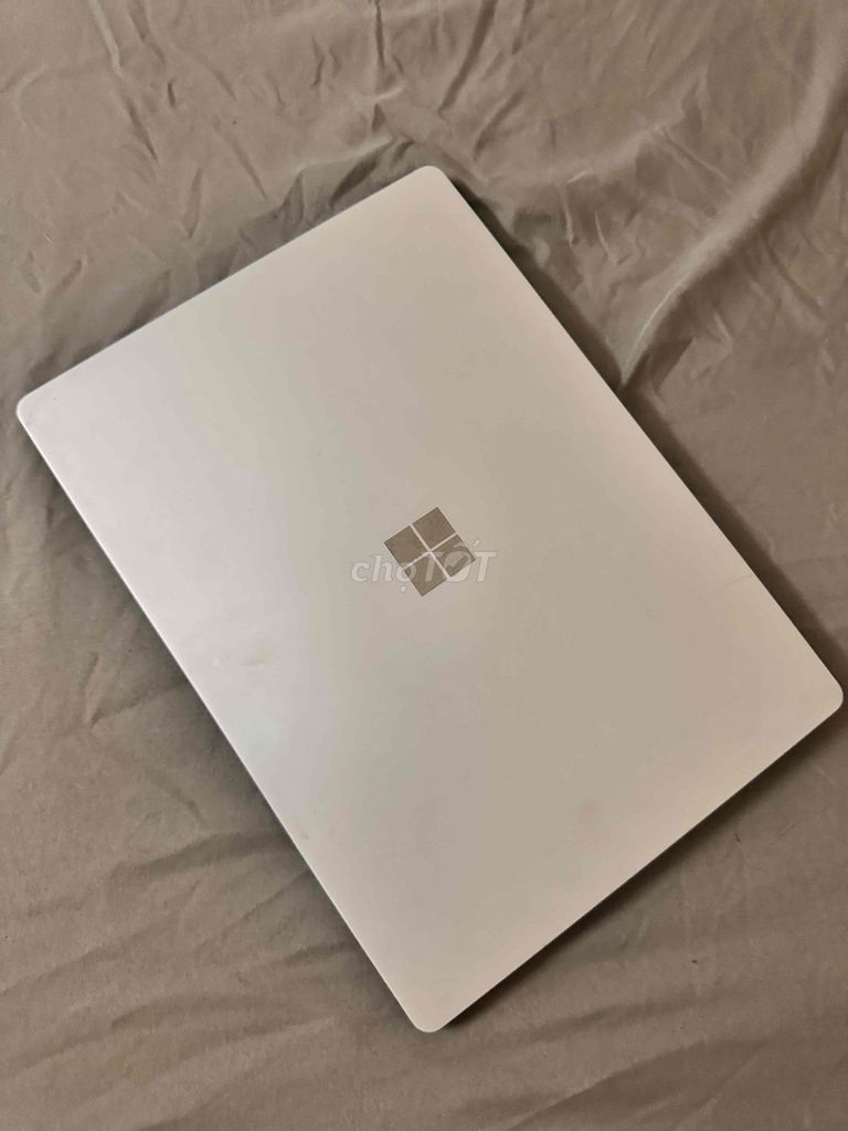 Surface 1 1769 i5 đời 7 ổ 256 cảm ứng, ko có sạc. Mua bán Máy tính bảng tại Quận Nam Từ Liêm Hà Nội được đăng bởi Tên chưa cung cấp hình 1