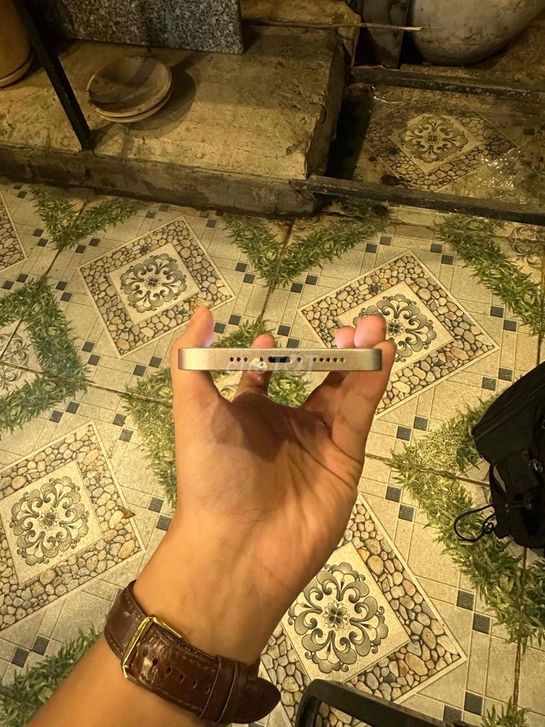 Apple iPhone 13 Hồng. Mua bán Điện thoại tại Quận Tân Bình Tp Hồ Chí Minh được đăng bởi Genius hình 1
