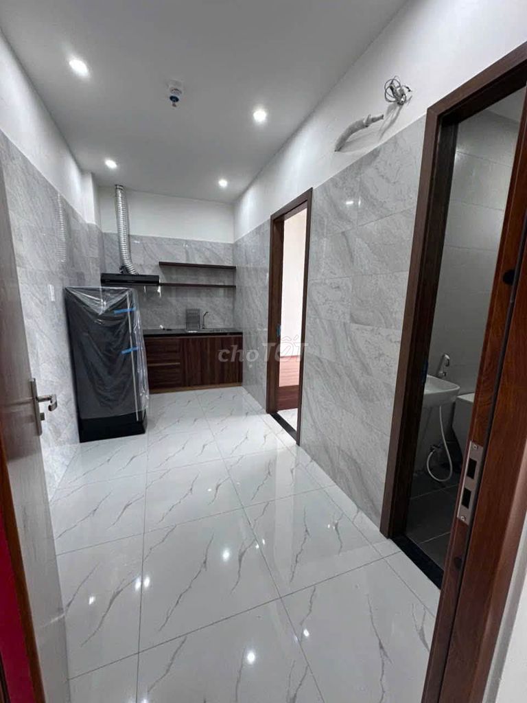 New 1-bedroom with balcony in the FPT University area — photo 2
